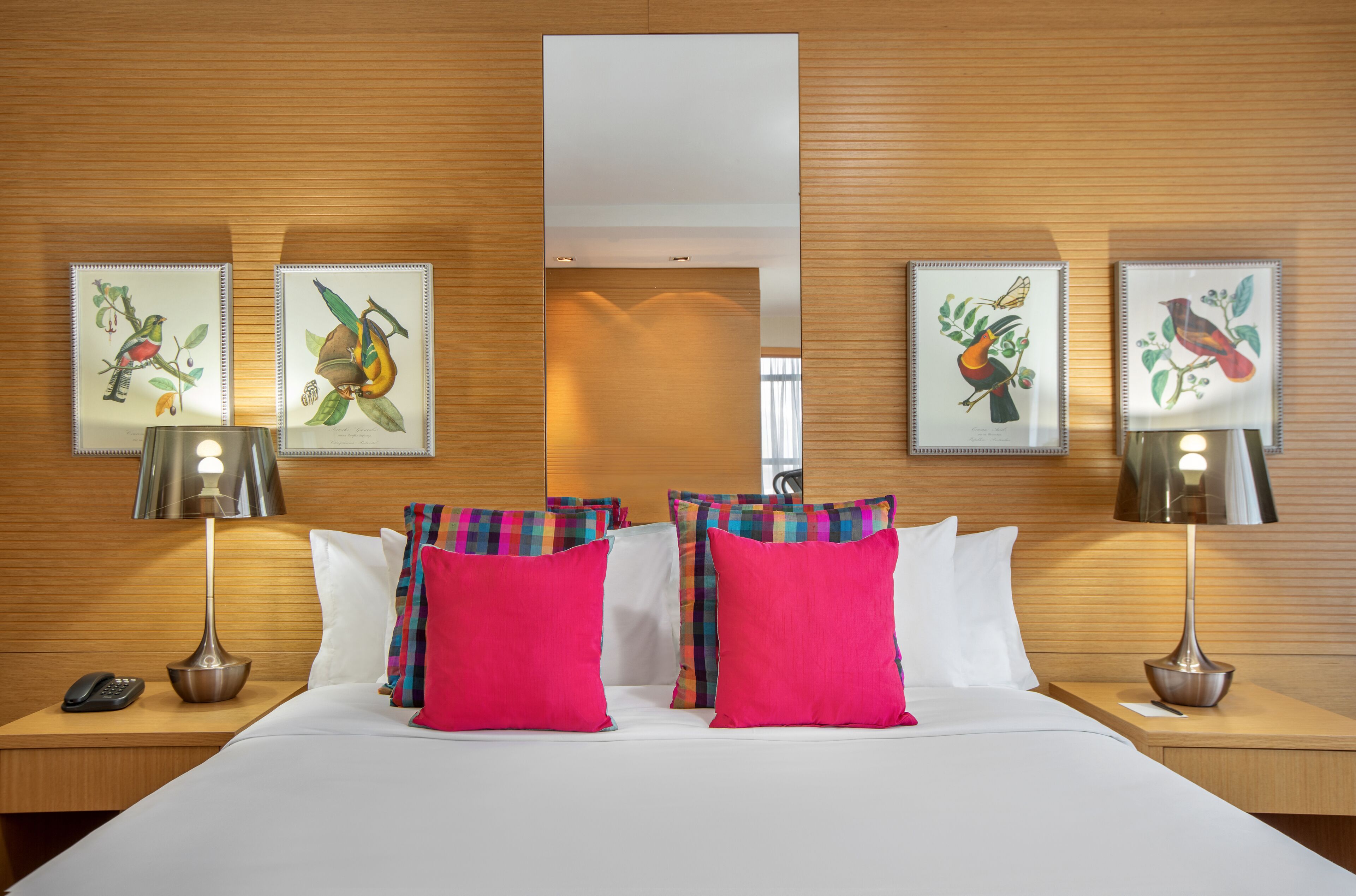 penthouse (suite) | premium bedding, minibar, in-room safe, desk