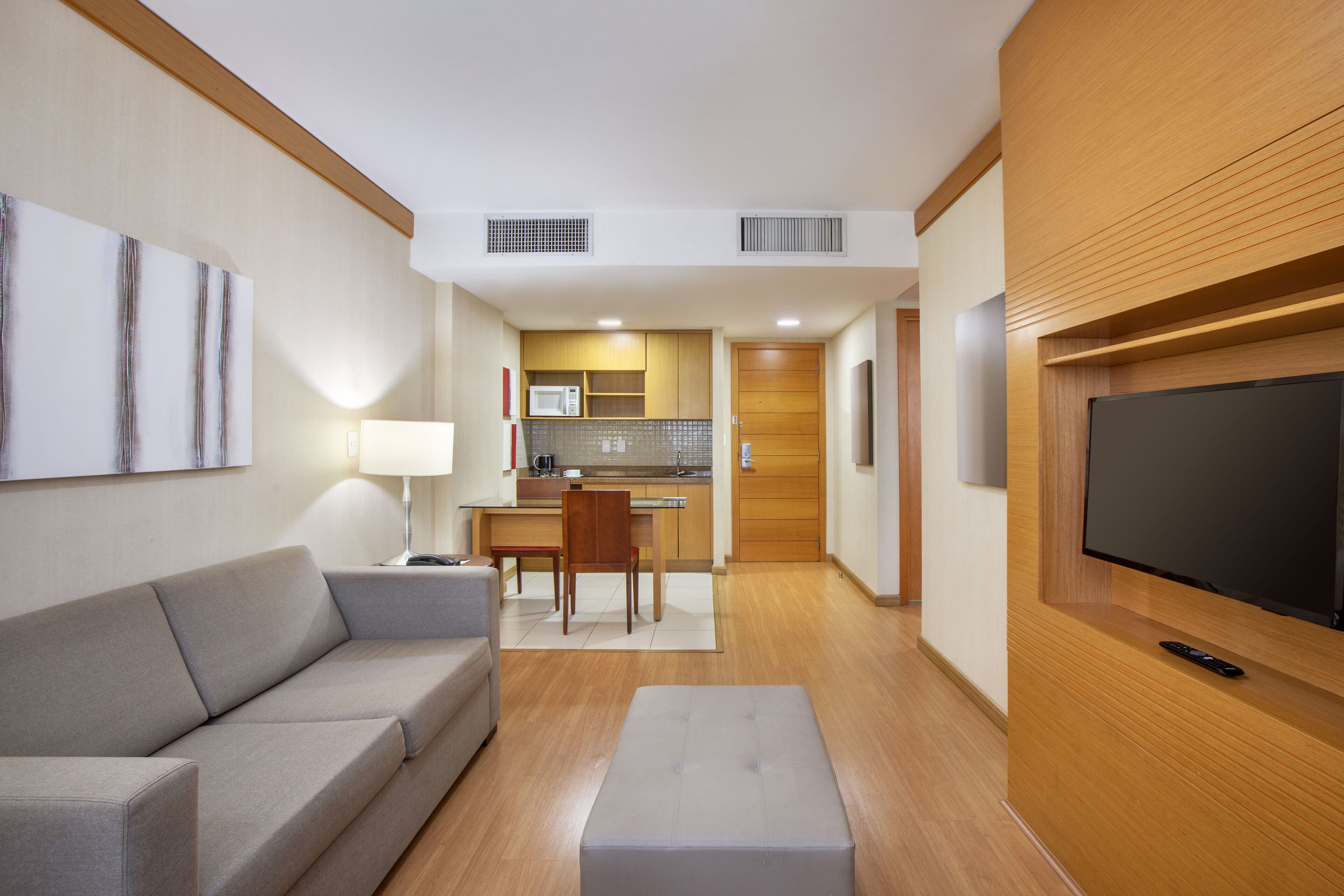 standard room (queen) | living room | 32-inch smart tv with satellite channels, tv, netflix