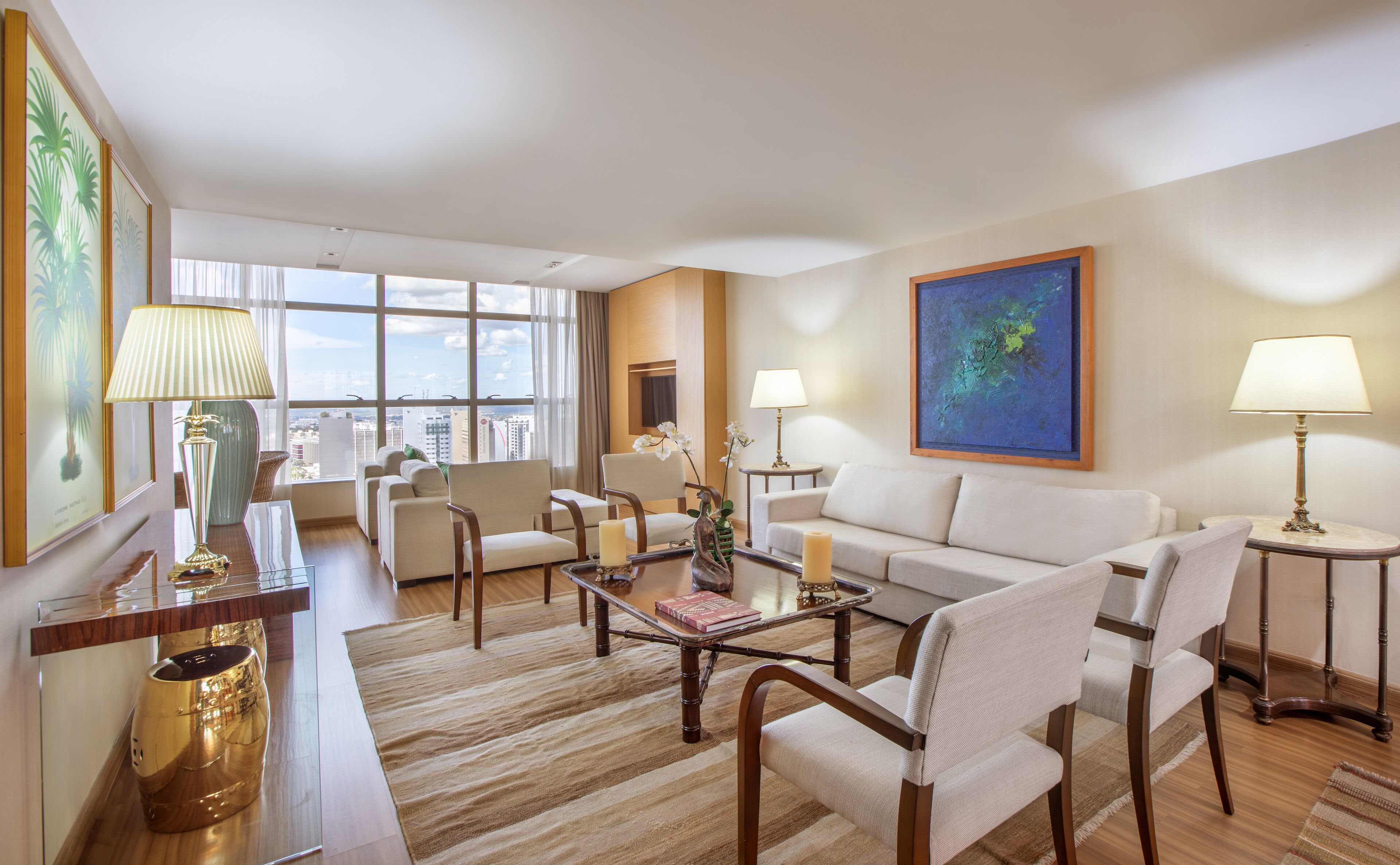 Penthouse (Suite) | Living room | 32-inch Smart TV with satellite channels, TV, Netflix