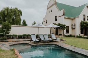 Udendørs pool