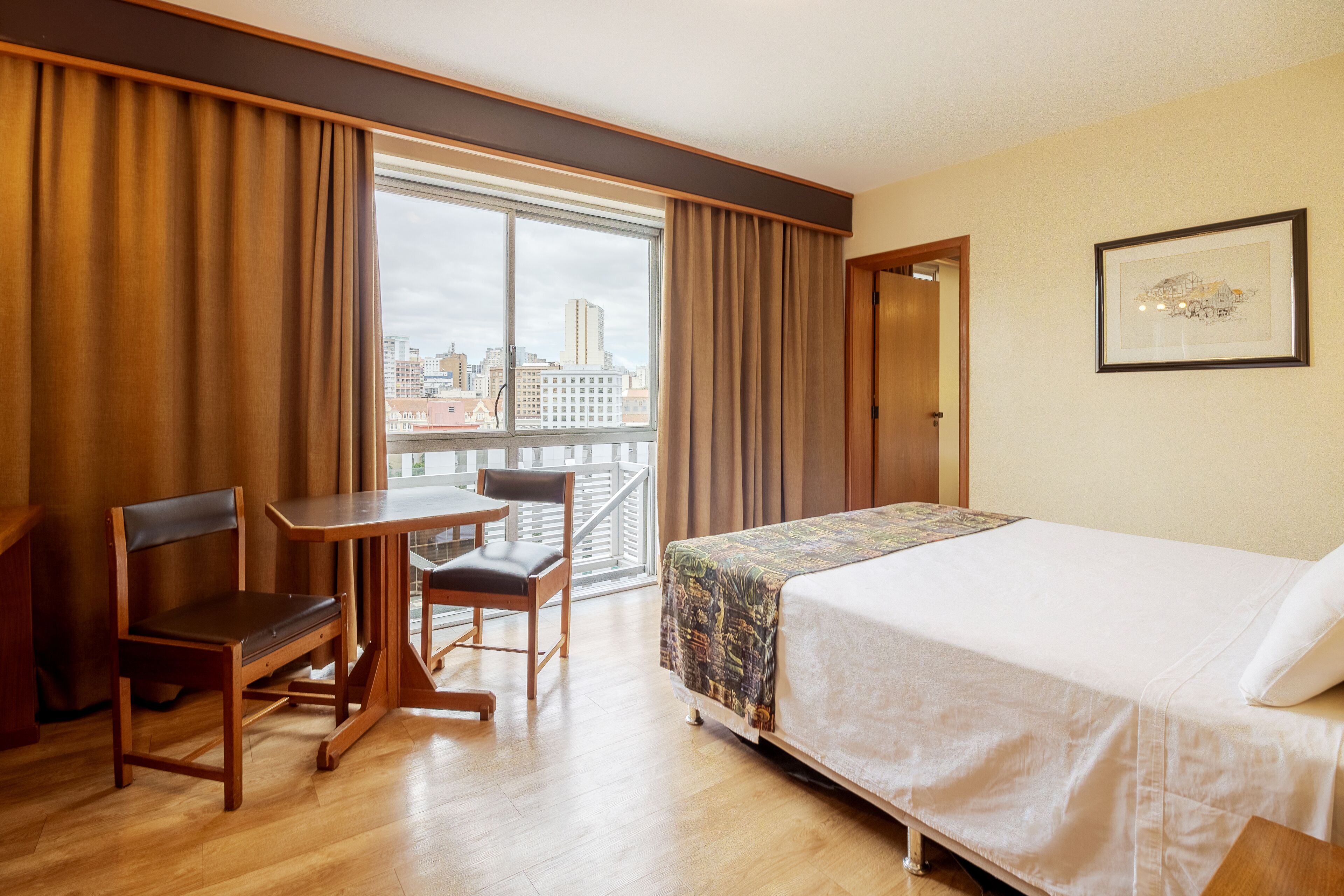 family room, multiple beds | minibar, in-room safe, desk, blackout curtains