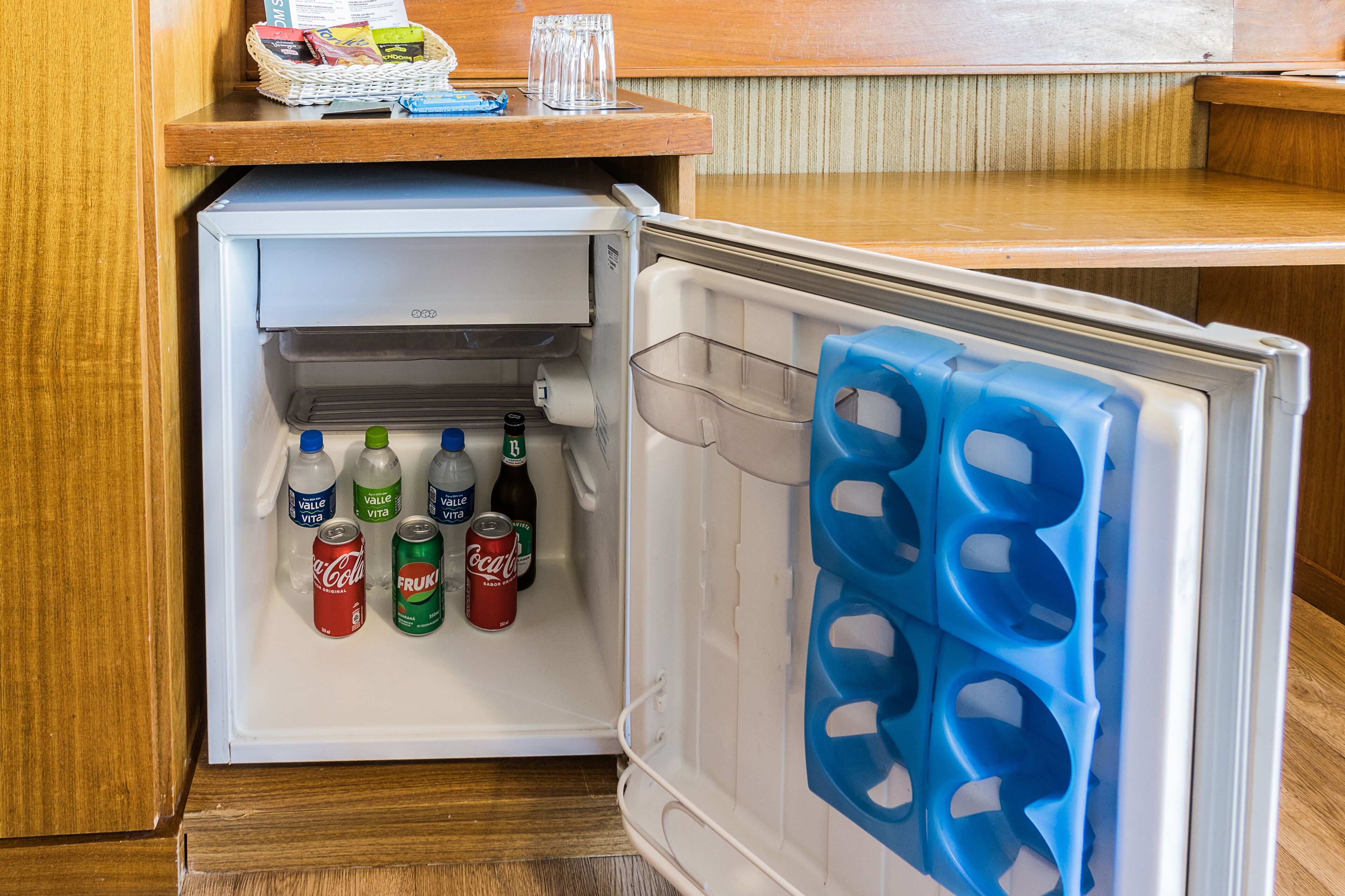 minibar, in-room safe, desk, blackout curtains