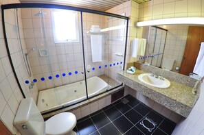 Superior Suite, 1 Double Bed, Hot Tub | Bathroom | Shower, free toiletries, hair dryer, towels