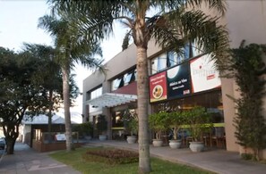 Property entrance - Tri Hotel Executive Caxias (Caxias do Sul)