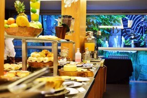 Desayuno buffet incluido todos los días