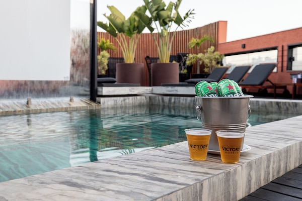 Outdoor pool, pool loungers