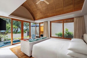 1 غرفة نوم وألحفة محشوة بالريش وميني بار وخزنة داخل الغرفة