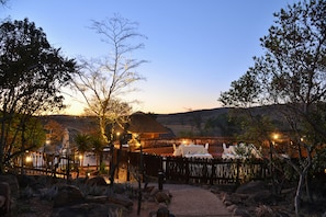 Outdoor dining - Kololo Game Reserve (Vaalwater)