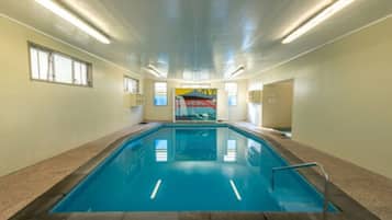 Indendørs pool, liggestole