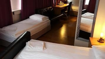 Bureau, chambres insonorisées, Wi-Fi gratuit, draps fournis