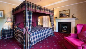 Free WiFi, alarm clocks - Atholl Arms Hotel (Pitlochry)