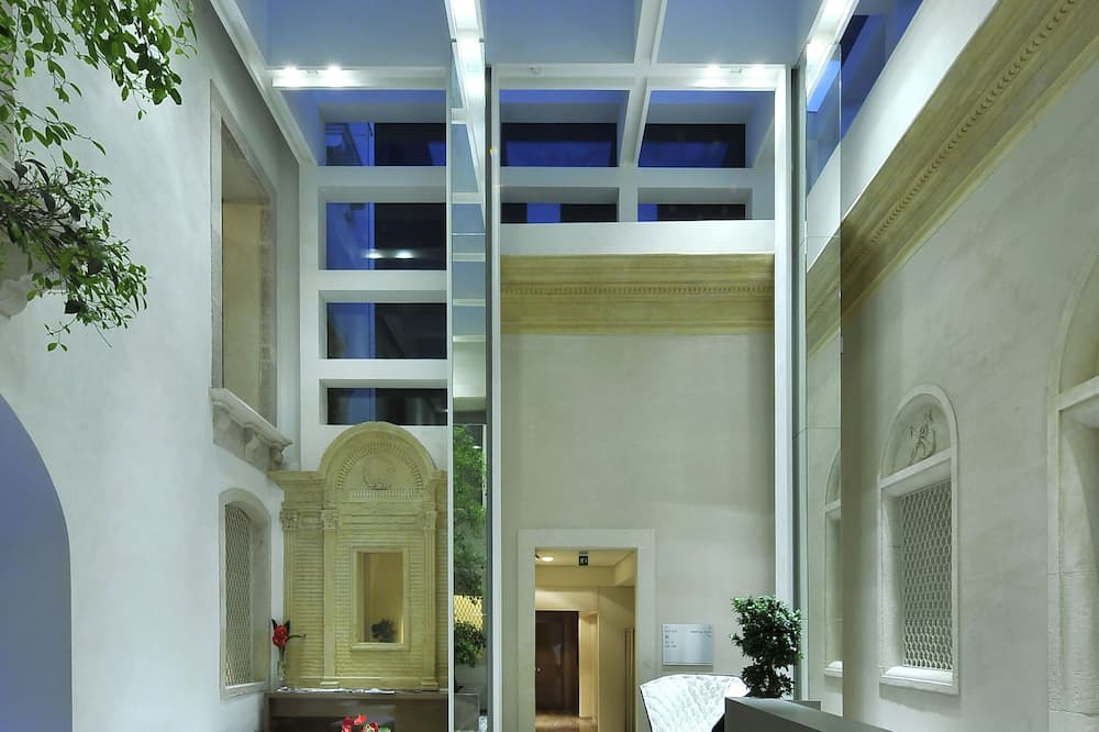 Romano House
