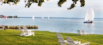 Sandaway Suites & Beach