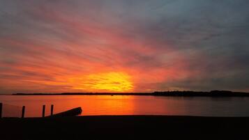 Façade de lâhĂ©bergement - soirĂ©e/nuit