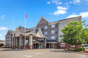 Front of property - Country Inn & Suites by Radisson, Bowling Green, KY (Bowling Green)