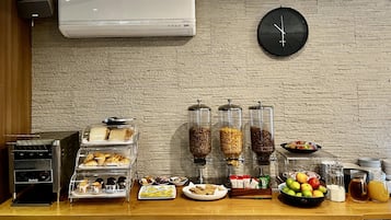 Daily continental breakfast (AUD 15 per person)