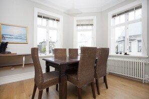 Dining - Skolabru Guesthouse (Reykjavik)