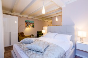 Superior Studio Suite | In-room safe, desk, soundproofing, iron/ironing board - Villa Flores - Apartments (Dubrovnik)