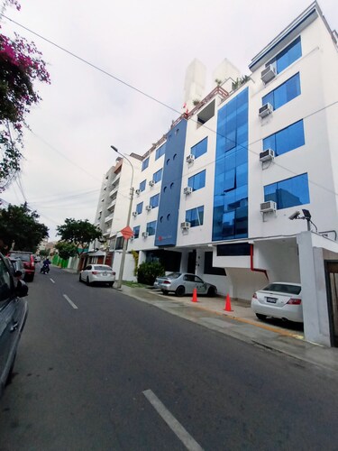Soul Mate Inn