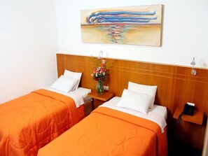 1 bedroom, Egyptian cotton sheets, premium bedding, minibar - Soul Mate Inn (LIMA)