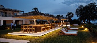 Maravel Star Art Hotel