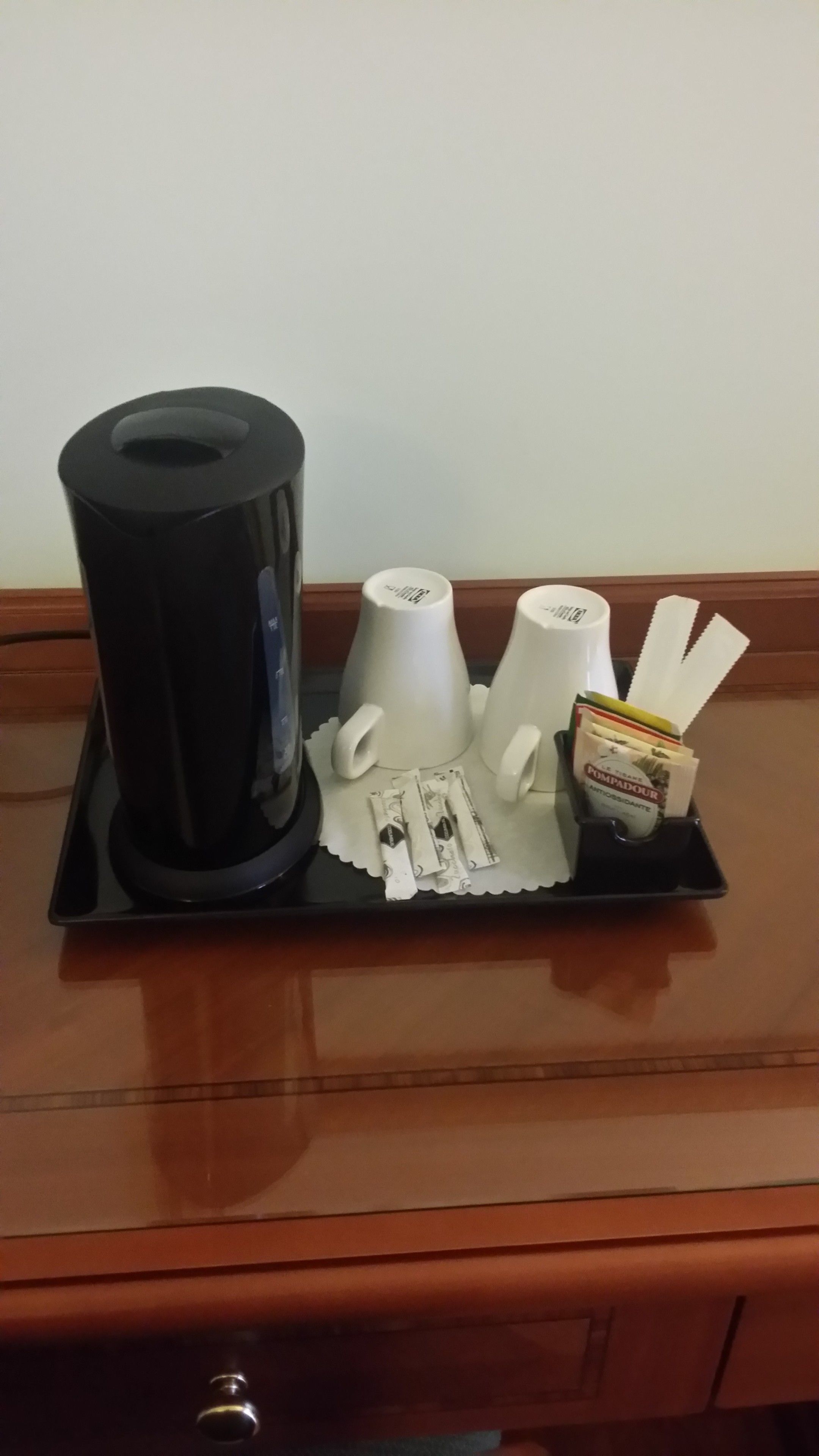 double room | coffee and/or coffee maker