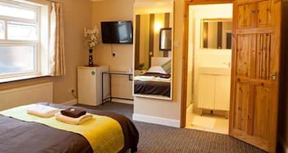 Hotel 261