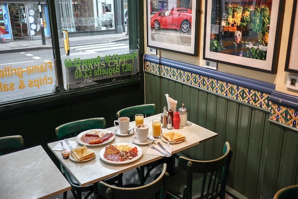 Restaurant - Hotel 261 (London)