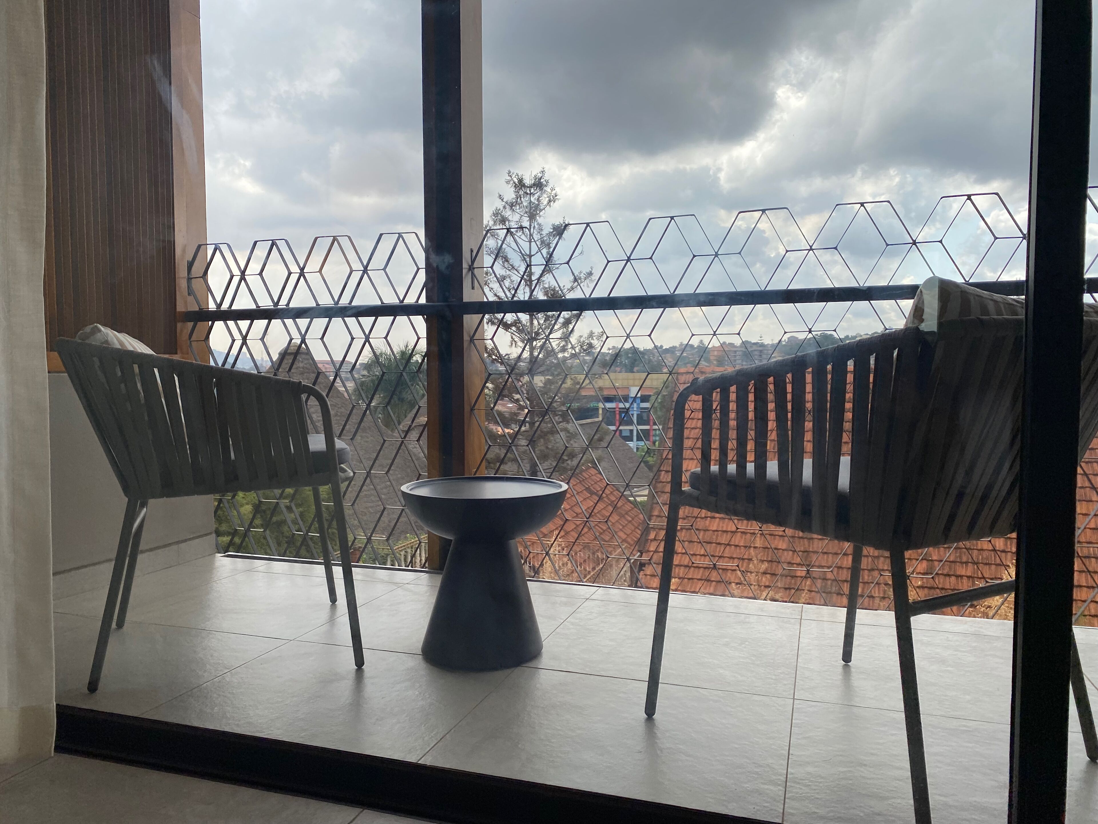 1 bedroom, premium bedding, down duvets, free minibar