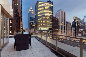 Suite (Empire Terrace) | Premium bedding, pillowtop beds, free minibar, in-room safe at ANDAZ 5TH AVENUE, BY HYATT