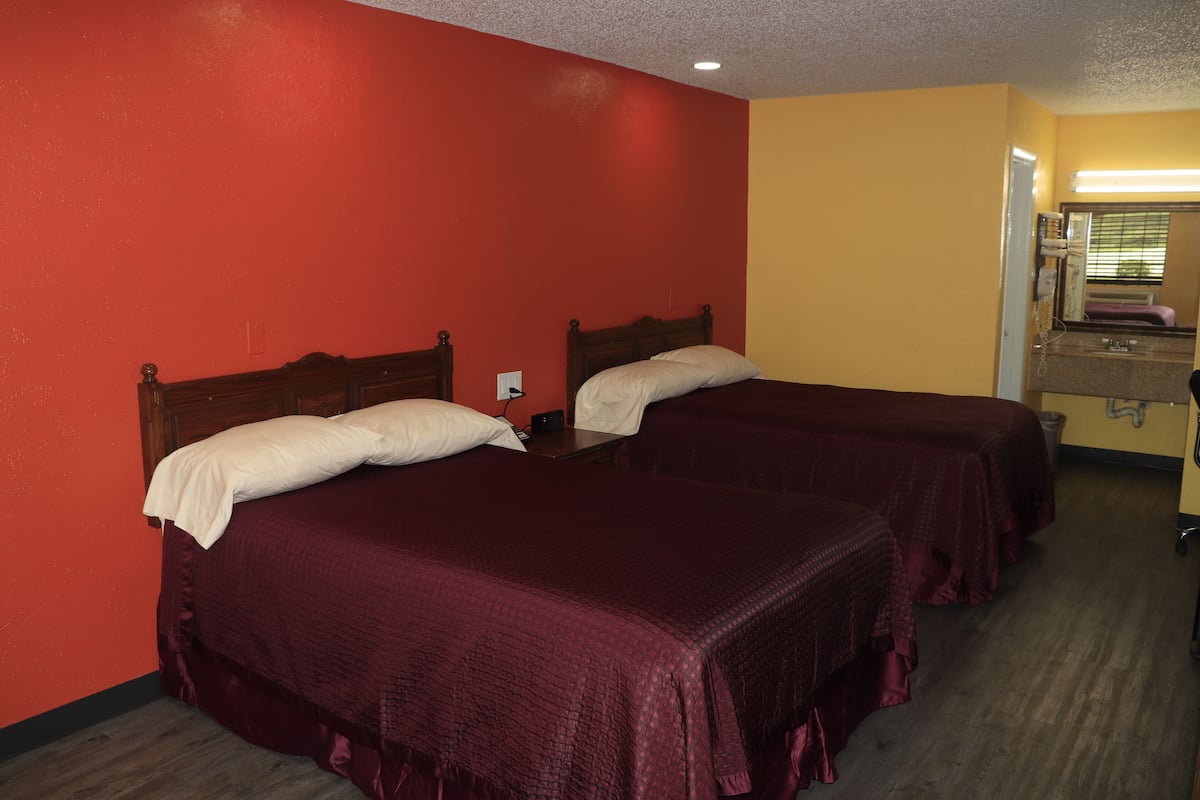 Standard Room, 2 Double Beds, Non Smoking | Desk, iron/ironing board, free WiFi, bed sheets