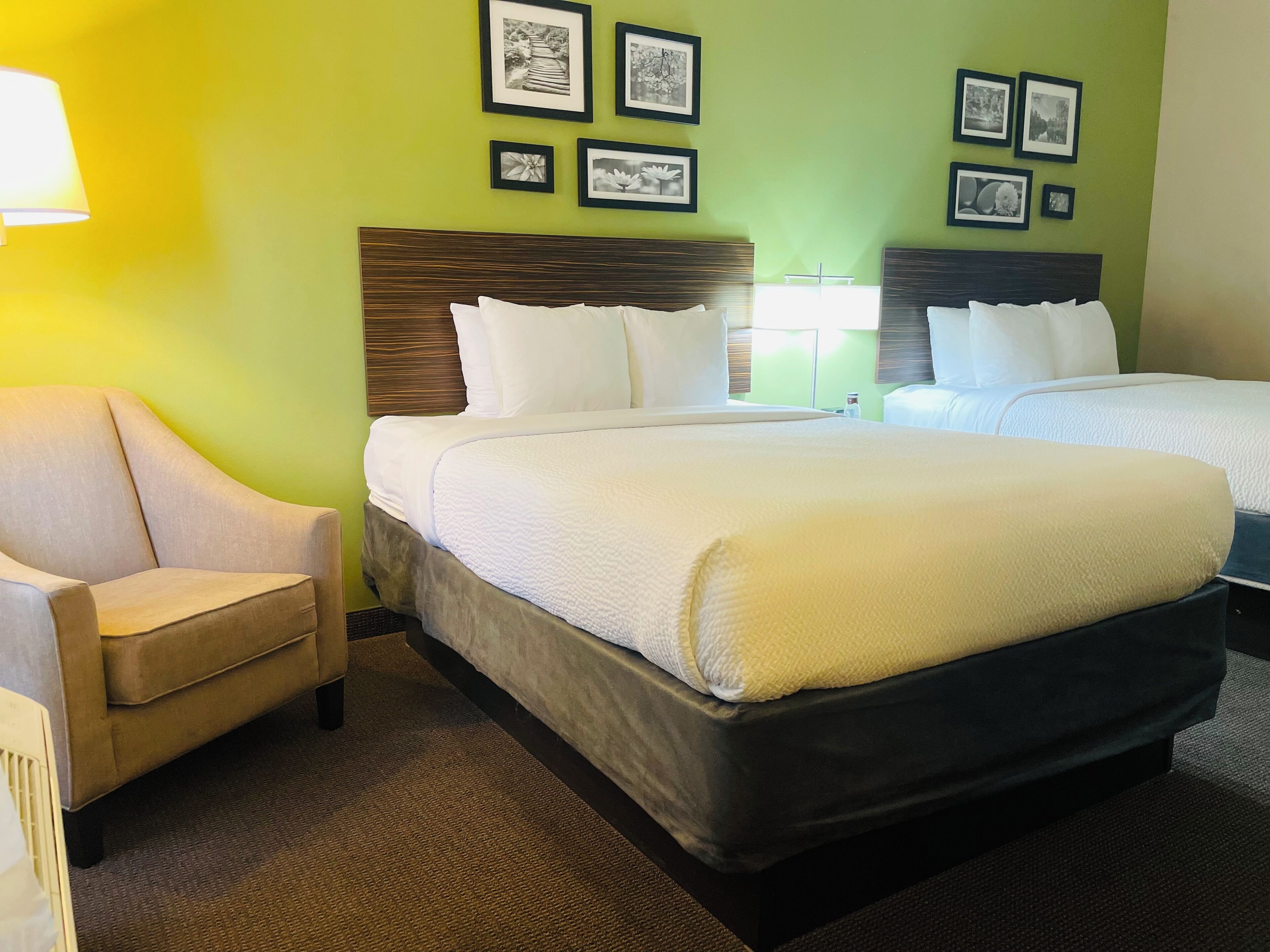 desk, iron/ironing board, free cots/infant beds, rollaway beds