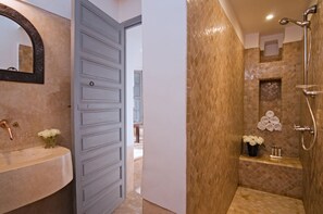 حمام