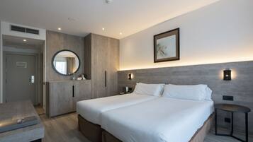 Minibar, in-room safe, desk, soundproofing