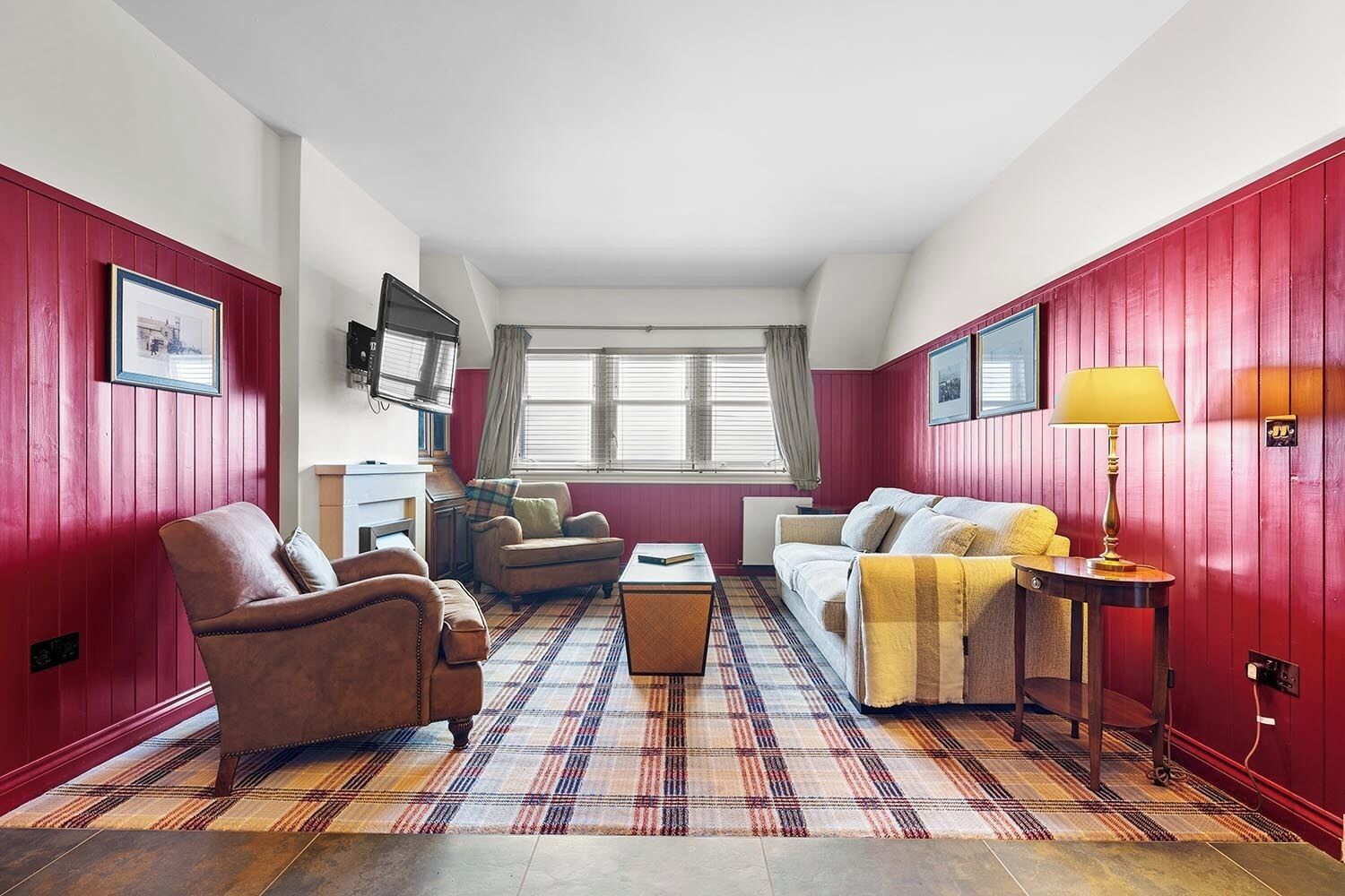 cottage, 2 bedrooms, ensuite | egyptian cotton sheets, hypo-allergenic bedding, in-room safe, desk