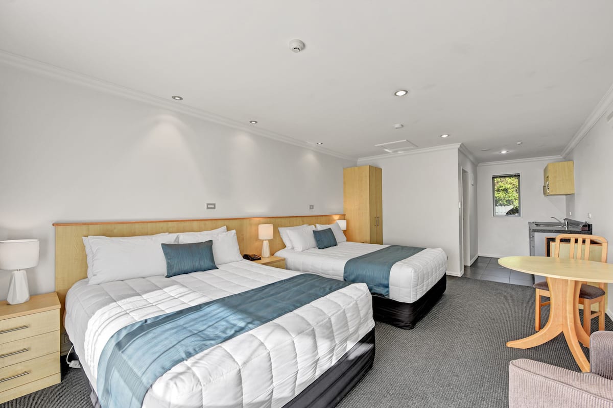 Superior Room, 2 Queen Beds