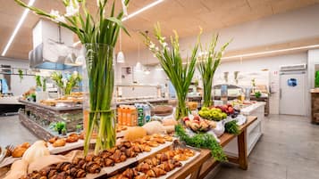 Petit déjeuner buffet