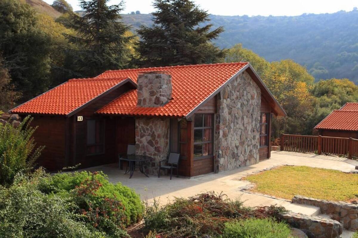 Kabin, 1 kamar tidur, area taman | Pemandangan dari kamar