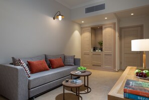 Suite Deluxe, vista al jardín | 1 habitación, cortinas blackout, insonorización y wifi gratis 