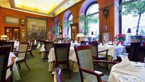Lunch and dinner served - Hotel Mazowiecki (Warsaw)