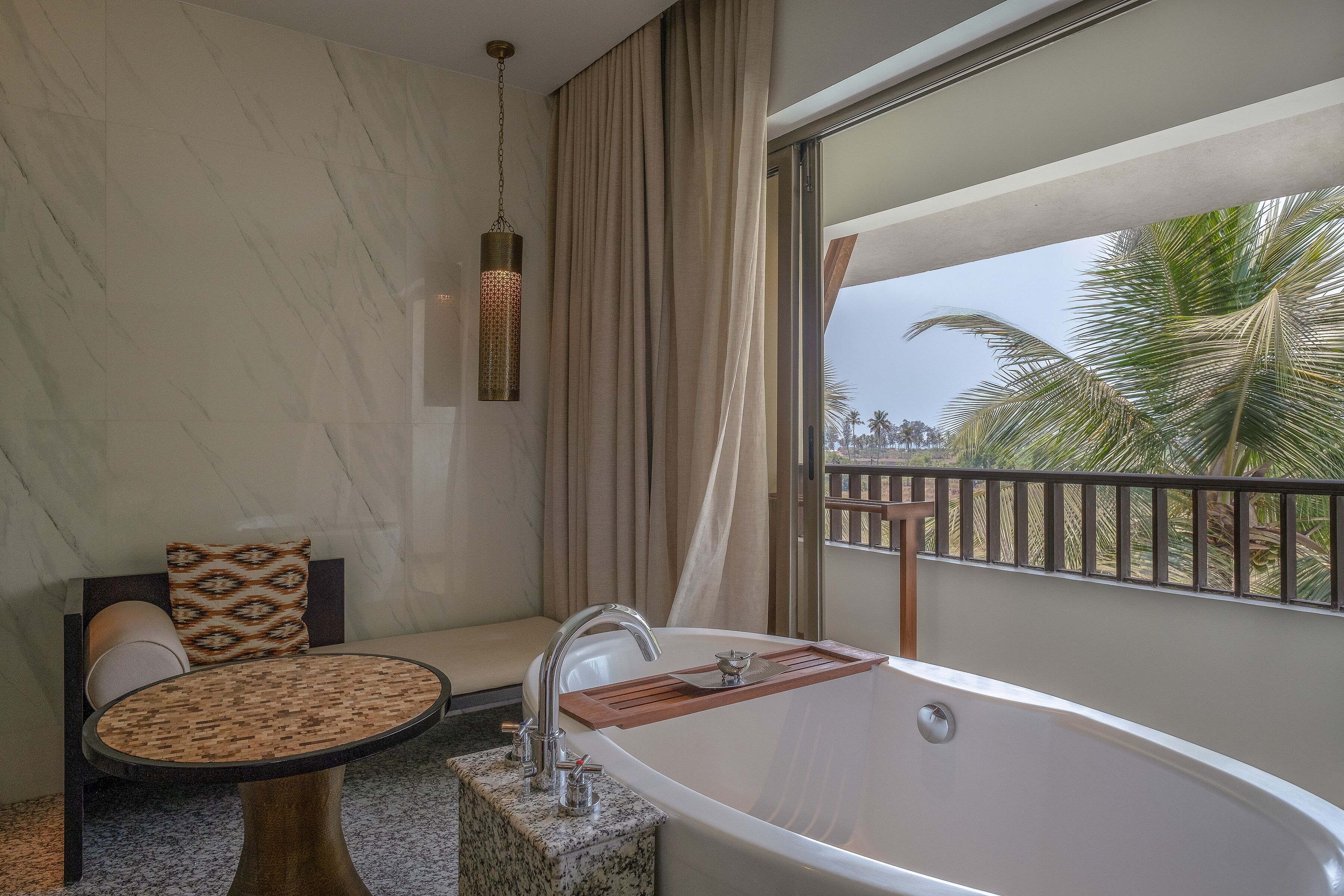 1 bedroom, premium bedding, memory-foam beds, minibar