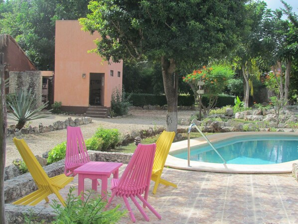 2 piscines extérieures