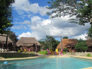 2 outdoor pools - Koox Naluum Eco Hotel (Tecoh)