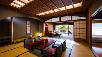 SHOHEI floor Japanese Western Style Room | Living area | TV