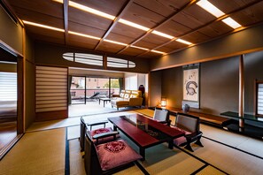 SHOHEI floor Japanese Western Style Room | Terrace/patio - Shoheiso Ryokan (Izunokuni)
