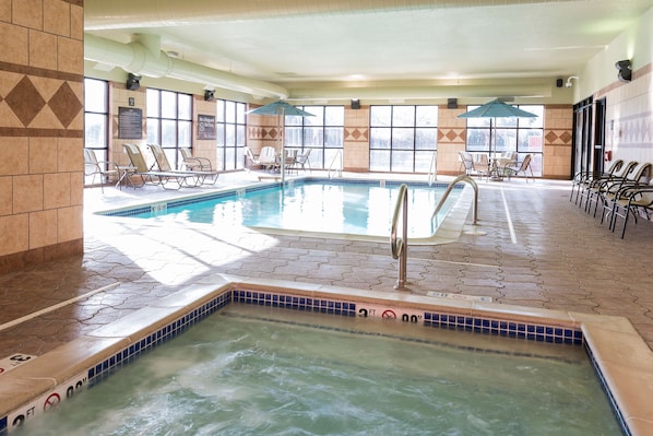 Indoor pool - Hampton Inn Detroit/Roseville (Clinton Township)