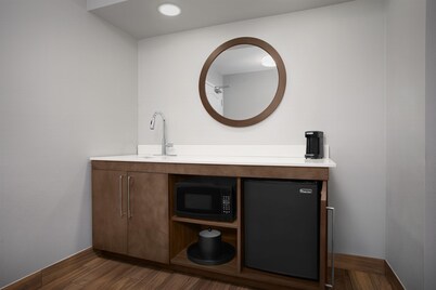 Hampton Inn Yorkville