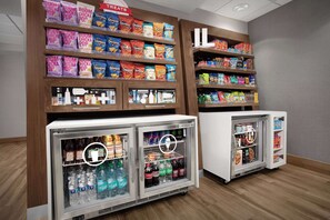 Snack bar - Hampton Inn Yorkville (Yorkville)