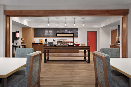 Free daily self-serve breakfast