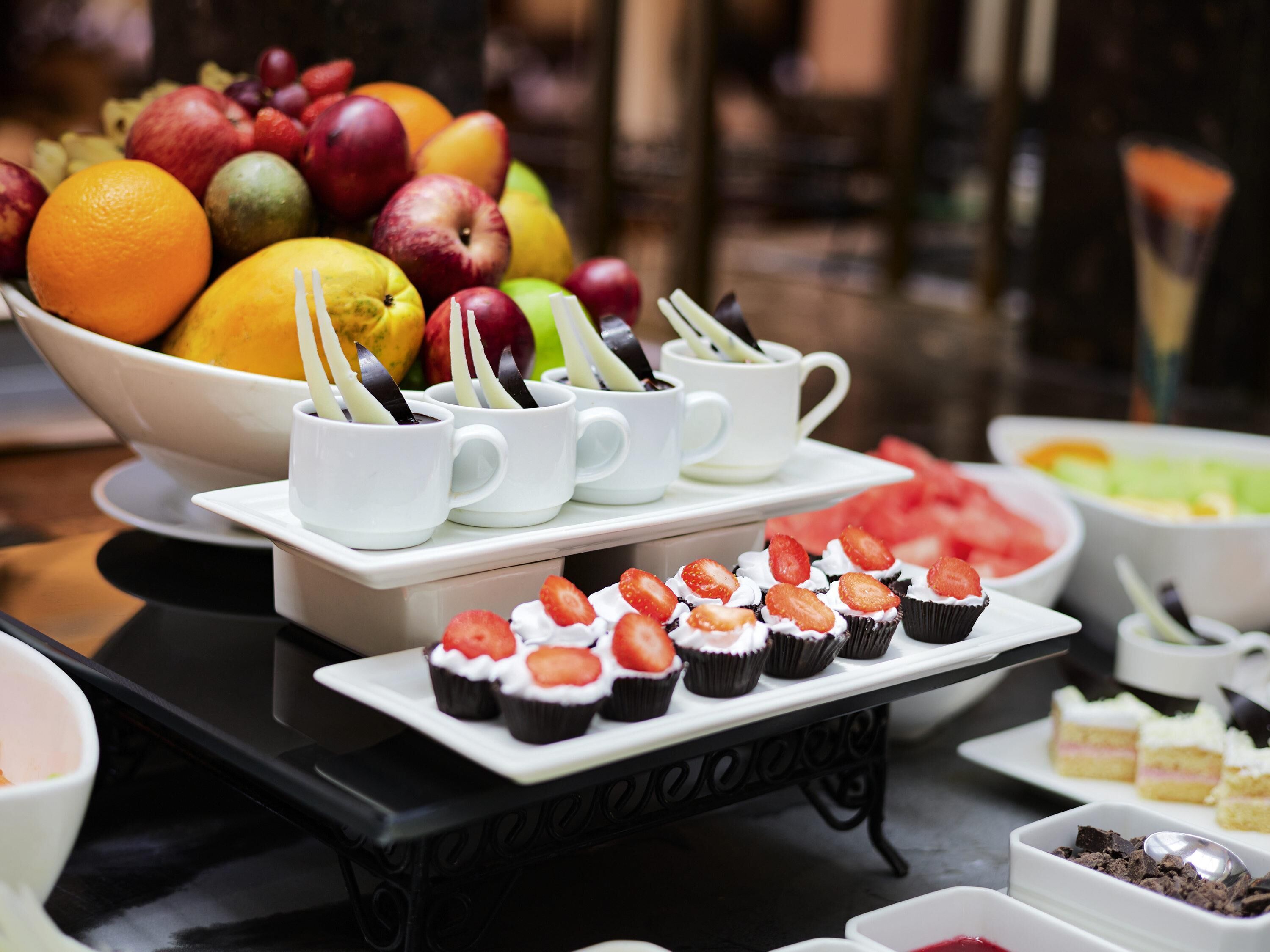 Daily buffet breakfast (USD 30 per person)